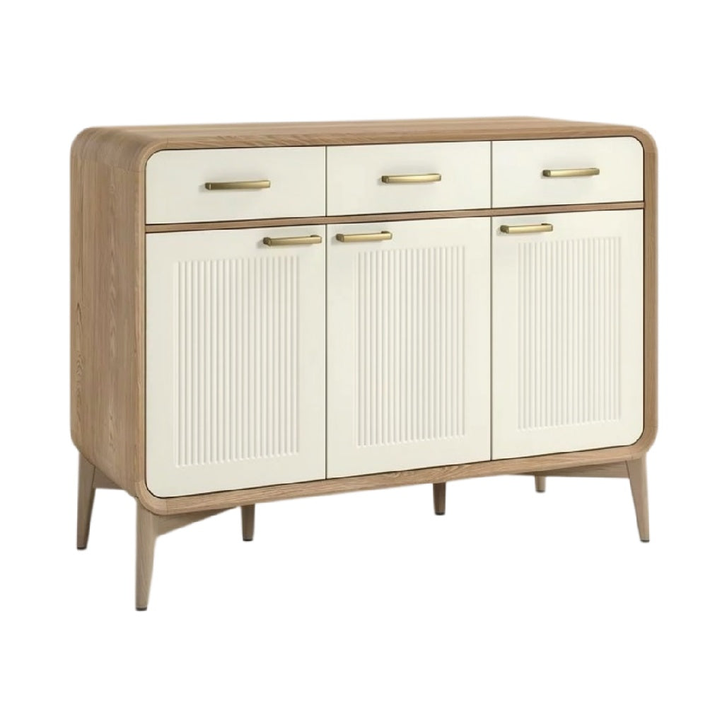 **Technische titel in het Nederlands:** Modern houten dressoir met witte deuren en goudkleurige handgrepen.